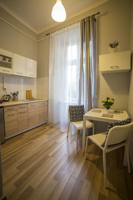 Hostel Al Fresco Krakkó Kültér fotó
