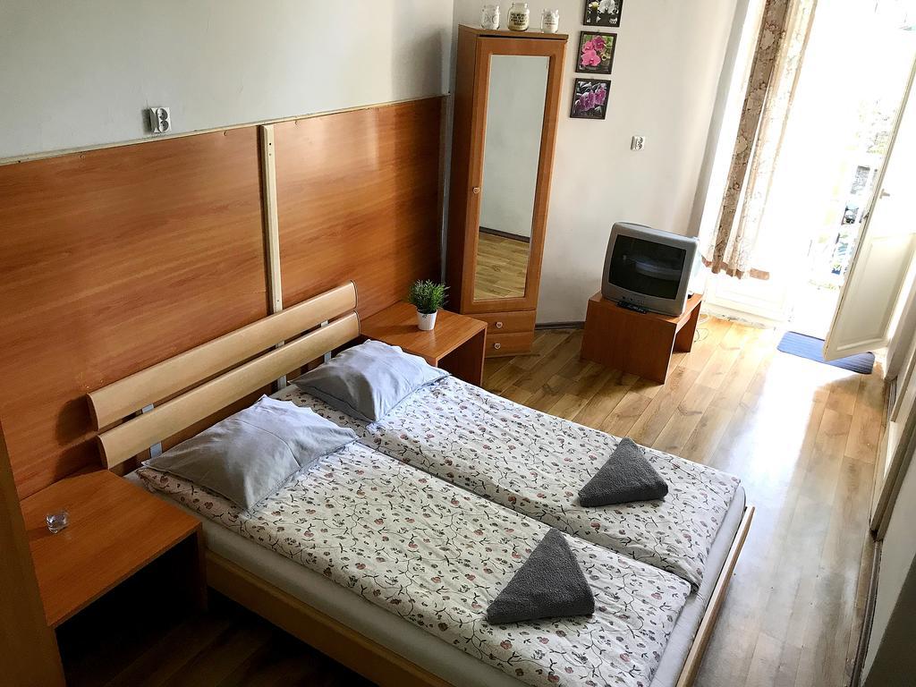Hostel Al Fresco Krakkó Kültér fotó