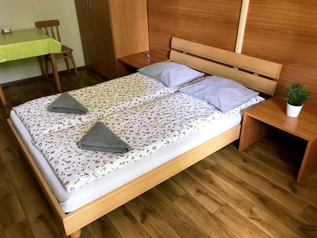 Hostel Al Fresco Krakkó Kültér fotó